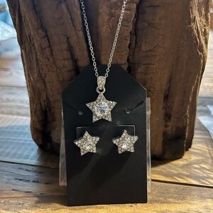 Silver Star Pendant Necklace and Earring Set